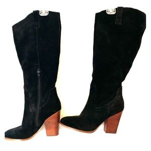 Knee High Black Suede Boots w/ stacked heel 9.5M